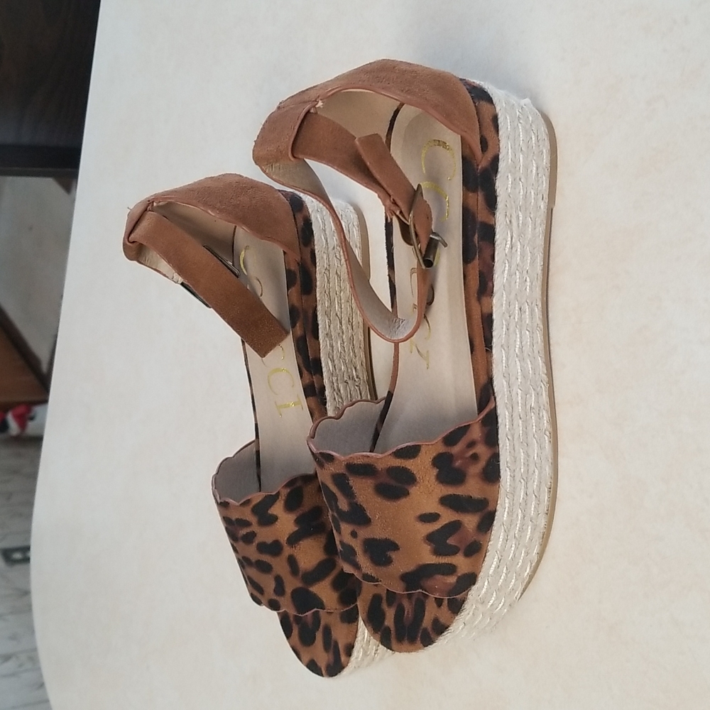 New CCOCCI Everlyn Platform Espadrille Ankle Strap Leopard Print Sandals Size 8